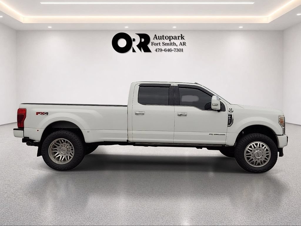 Used 2022 Ford F450 Platinum w/ FX4 Off-Road Package AWD/4WD image 6