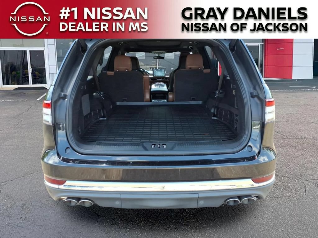 Used 2021 Lincoln Aviator Reserve w/ Equipment Group 201A RWD image 8
