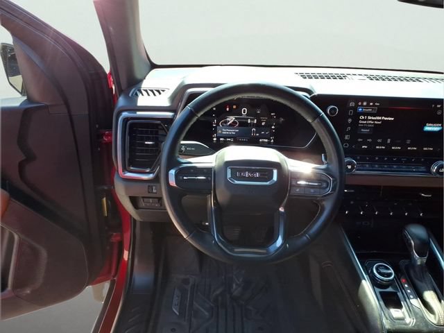 Used 2023 GMC Canyon AT4 w/ AT4 Premium Package AWD/4WD image 14