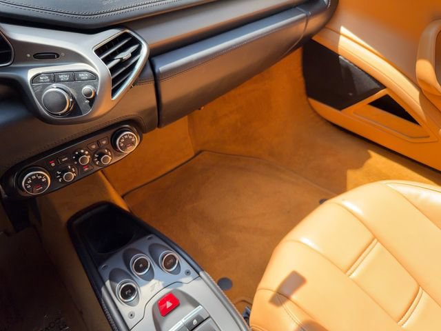 Used 2014 Ferrari 458 Spider RWD image 16