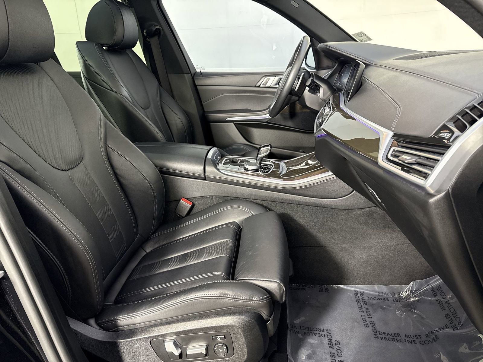 Used 2022 BMW X5 xDrive40i w/ Premium Package image 24