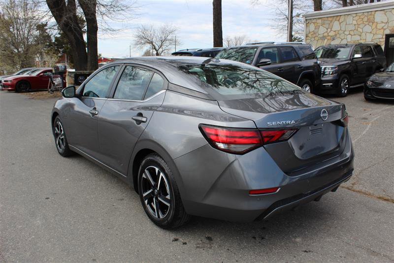 Used 2024 Nissan Sentra SV image 5