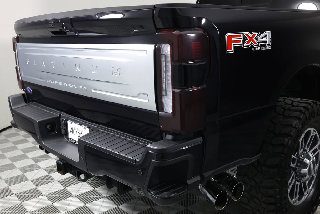 Used 2025 Ford F250 Platinum w/ Platinum Plus Package AWD/4WD image 58