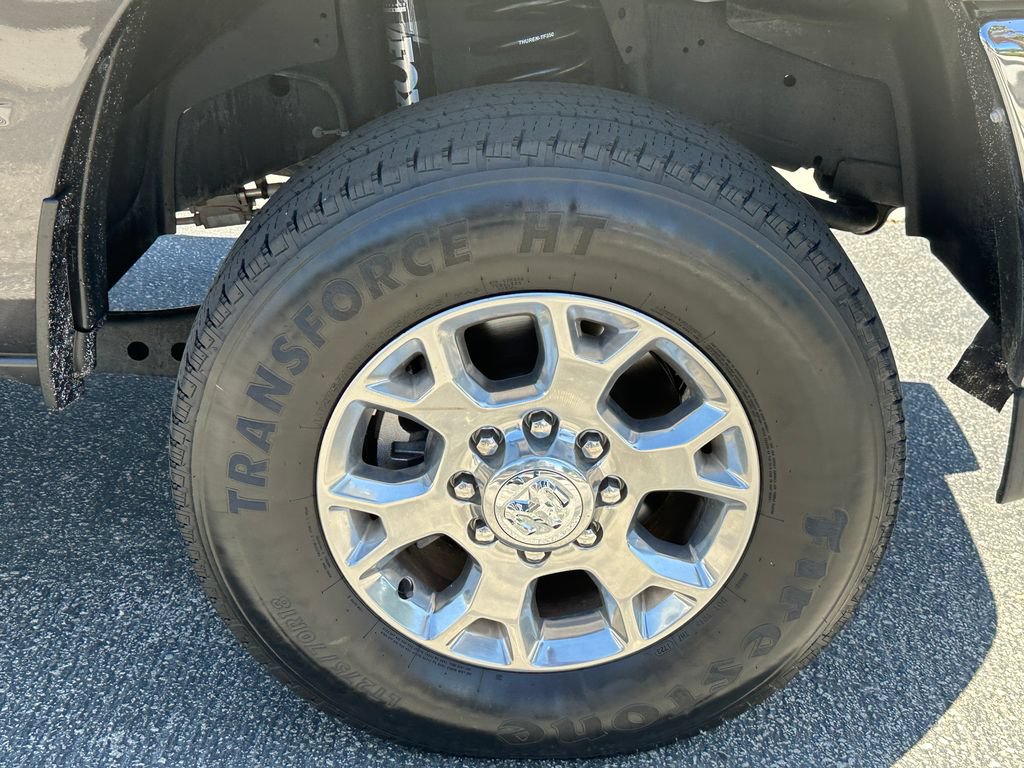 Used 2023 RAM 3500 Laramie AWD/4WD image 14