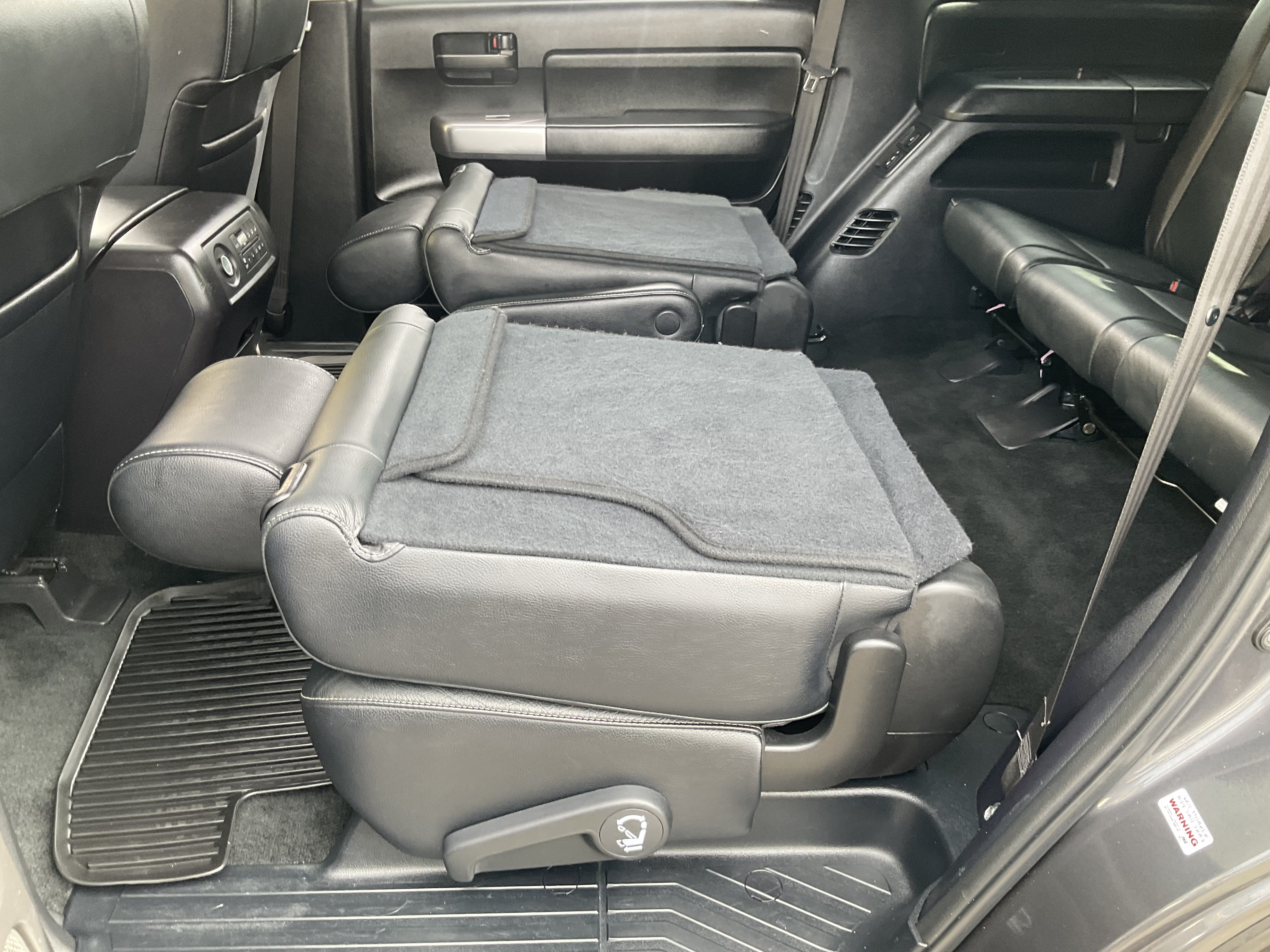 Used 2018 Toyota Sequoia TRD Sport AWD/4WD image 41