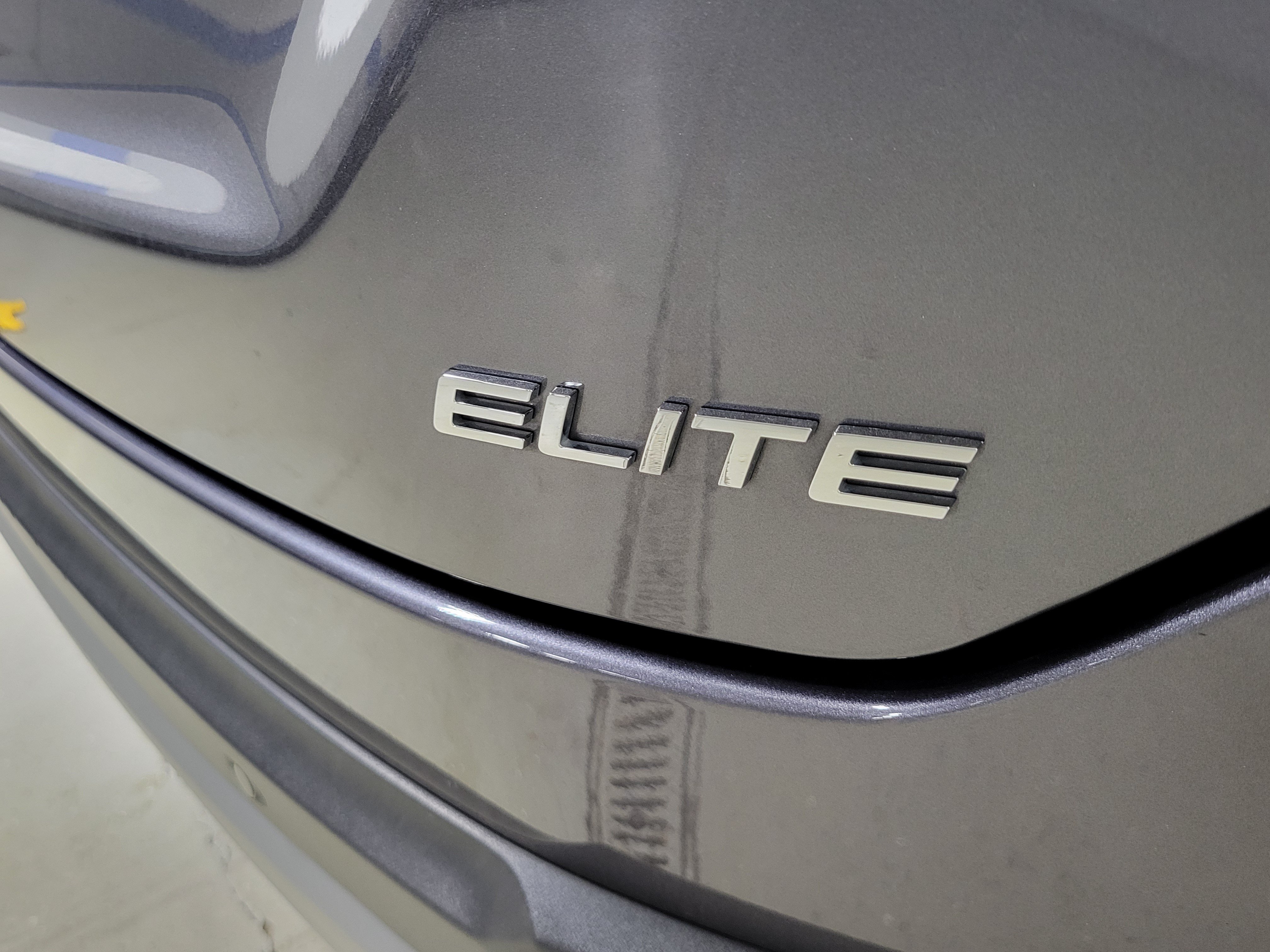 Certified 2025 Honda Pilot Elite image 6