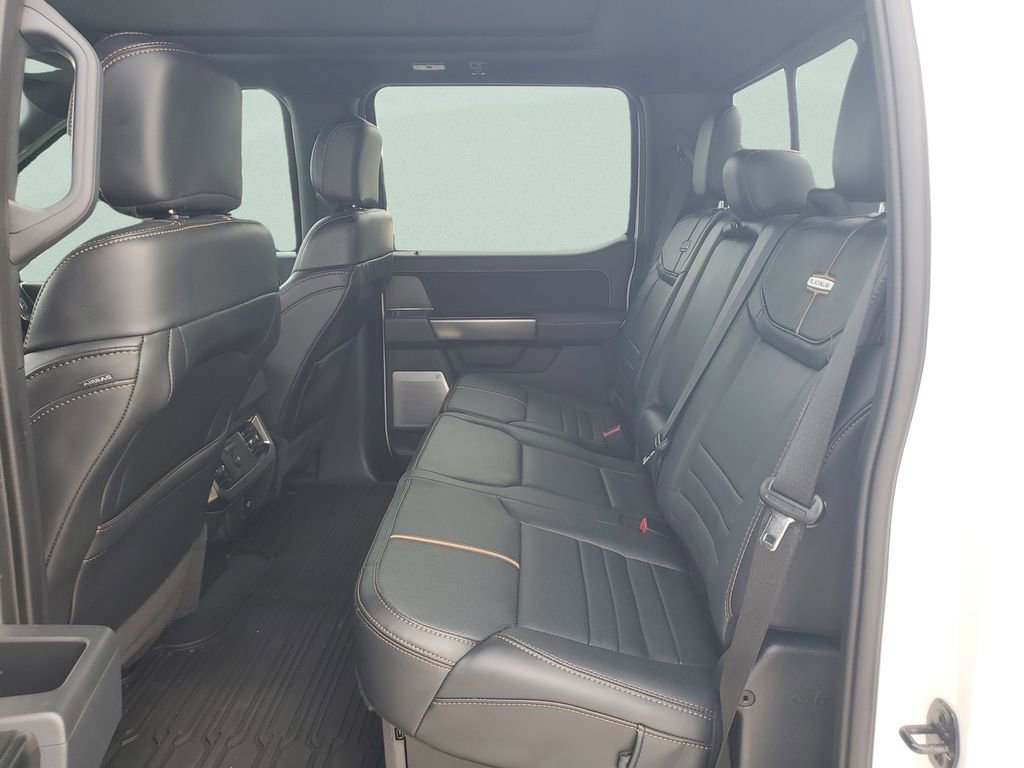 Used 2023 Ford F450 Platinum w/ FX4 Off-Road Package image 17