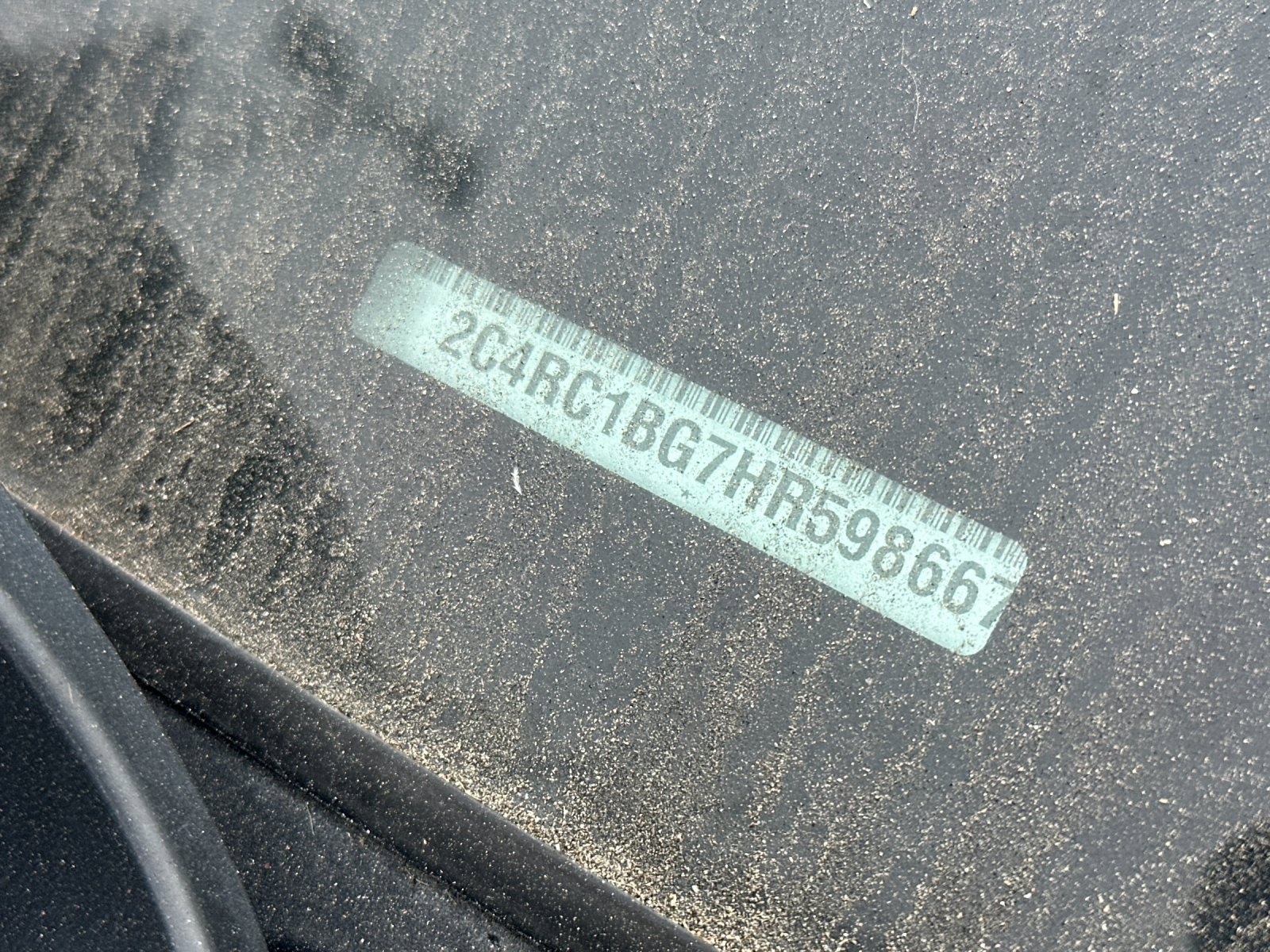 Used 2017 Chrysler Pacifica Touring-L image 3