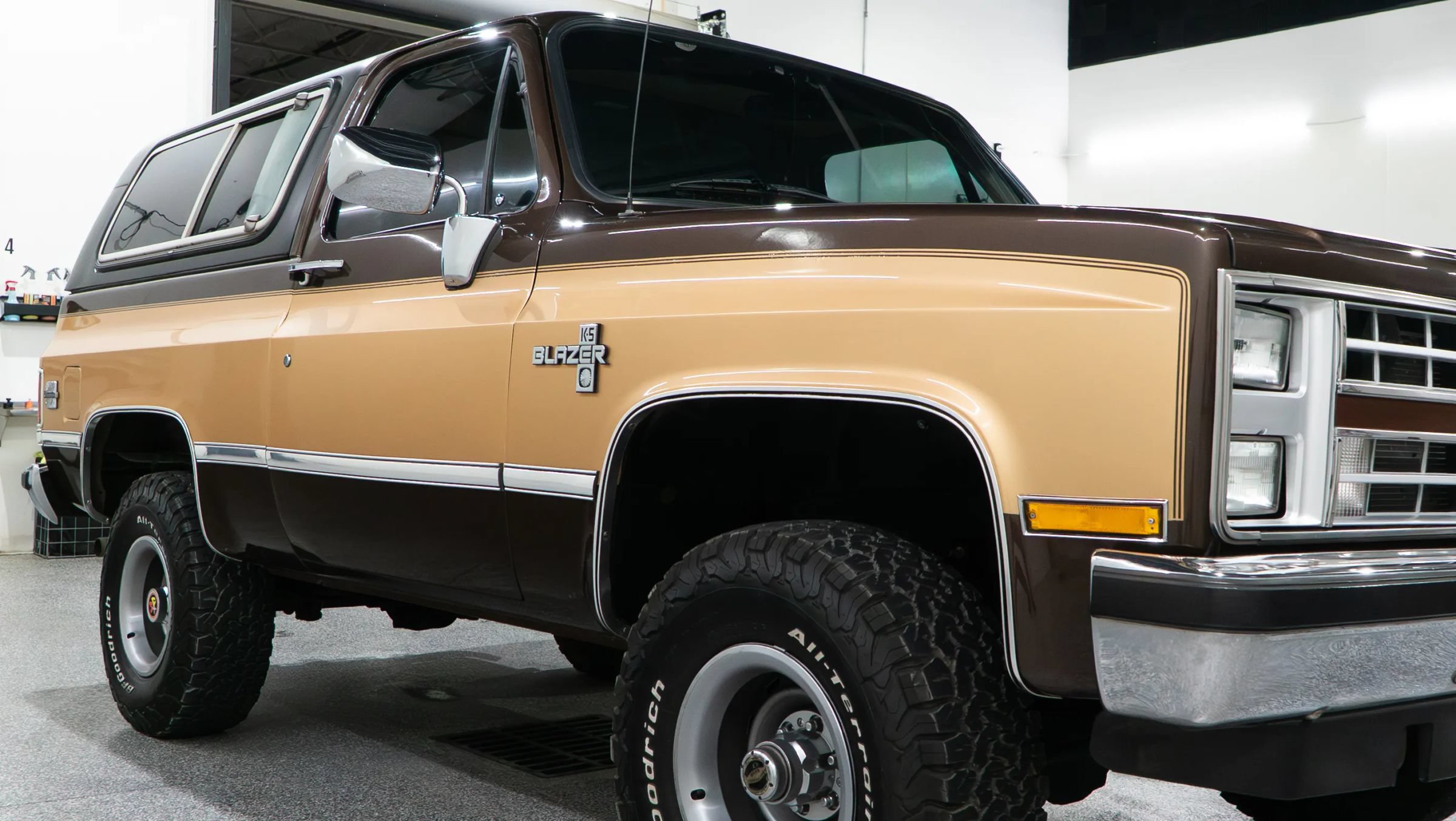 Used 1988 Chevrolet Blazer 4WD image 35