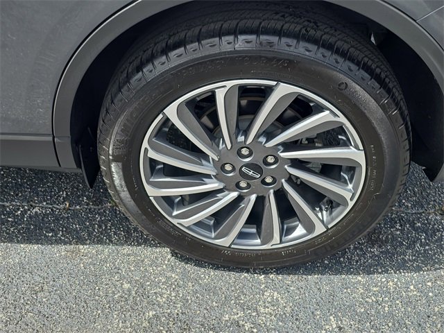 Used 2023 Lincoln Corsair Reserve image 6