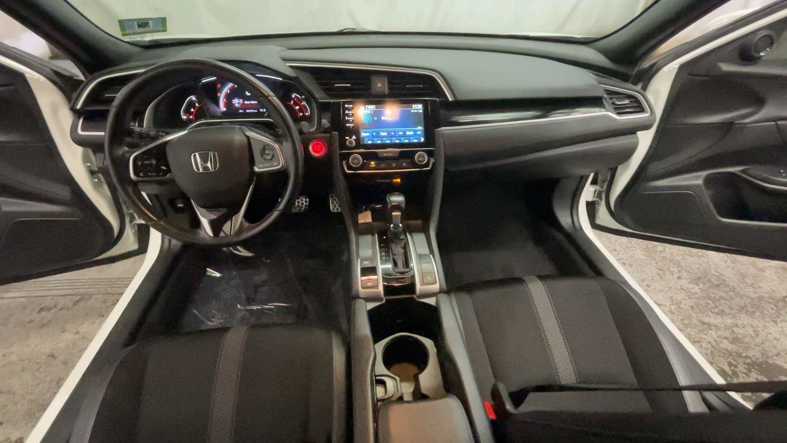Used 2019 Honda Civic Sport image 27