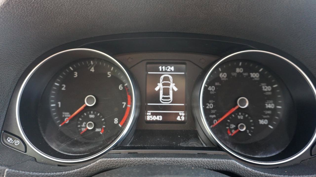 Used 2016 Volkswagen Passat 1.8T SE FWD image 15
