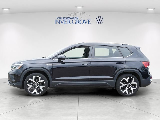 Certified 2023 Volkswagen Taos SEL AWD/4WD image 4