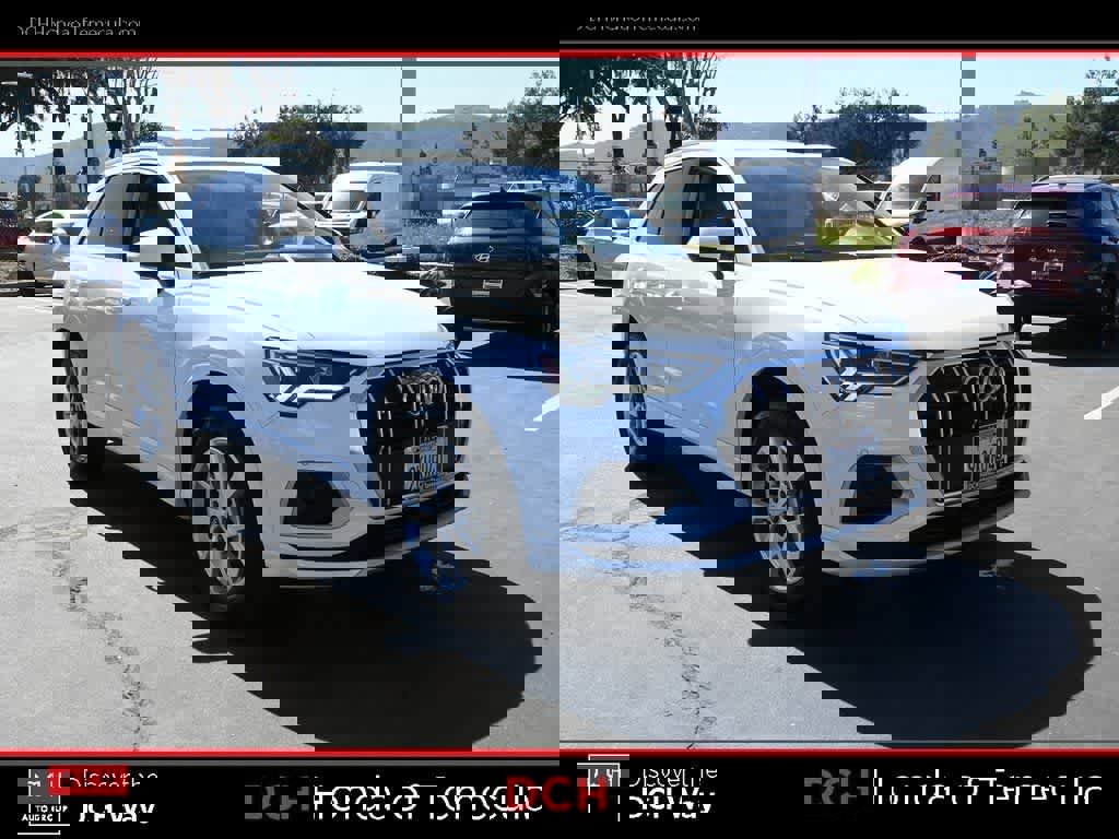 Used 2024 Audi Q3 2.0T Premium AWD/4WD image 3