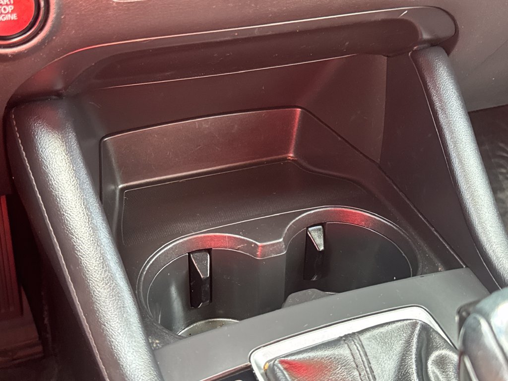 Used 2022 MAZDA MAZDA3 s FWD image 25