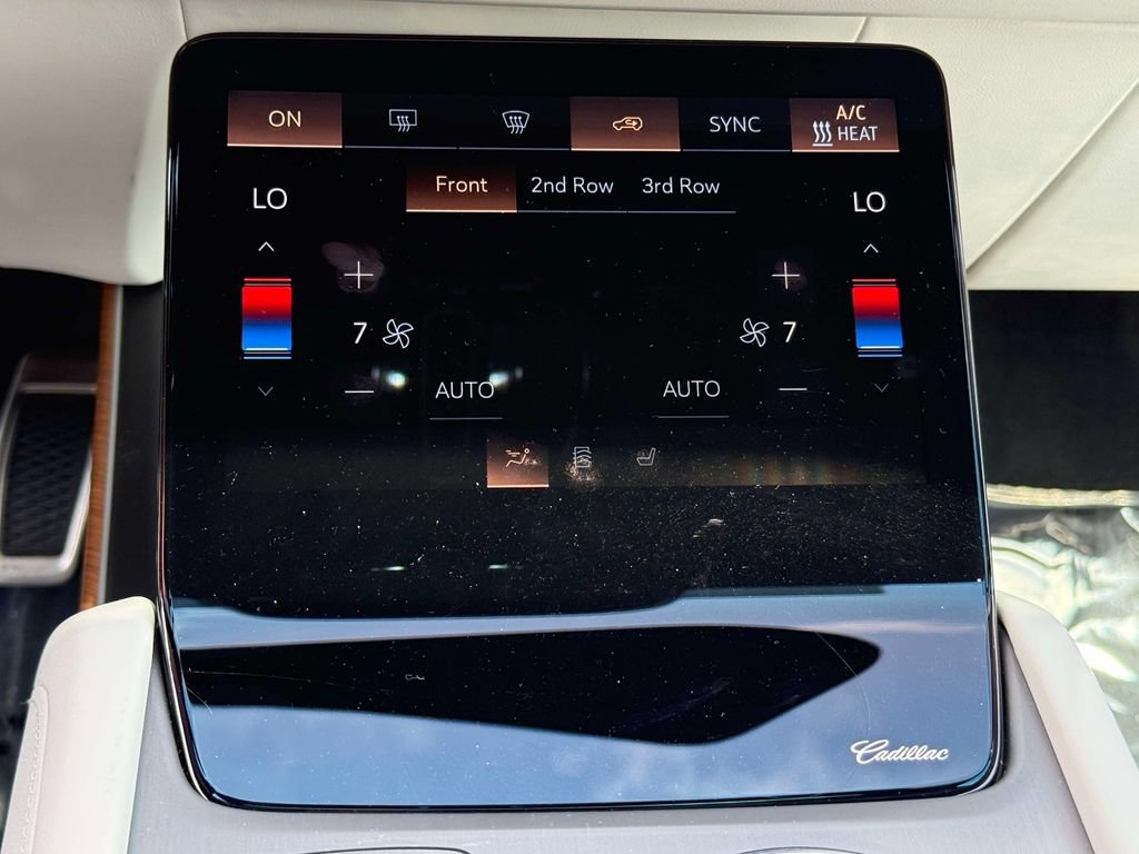 Used 2026 Cadillac Vistiq Luxury AWD/4WD image 25