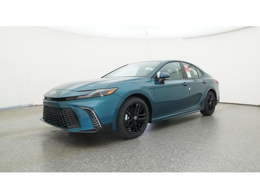 Certified 2025 Toyota Camry SE w/ Convenience Package image 17