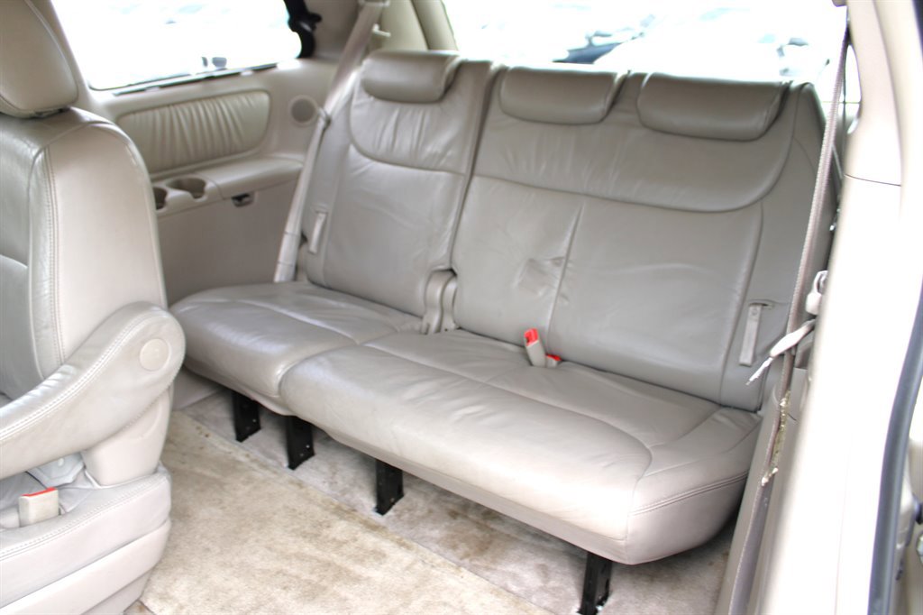 Used 2005 Toyota Sienna XLE image 21