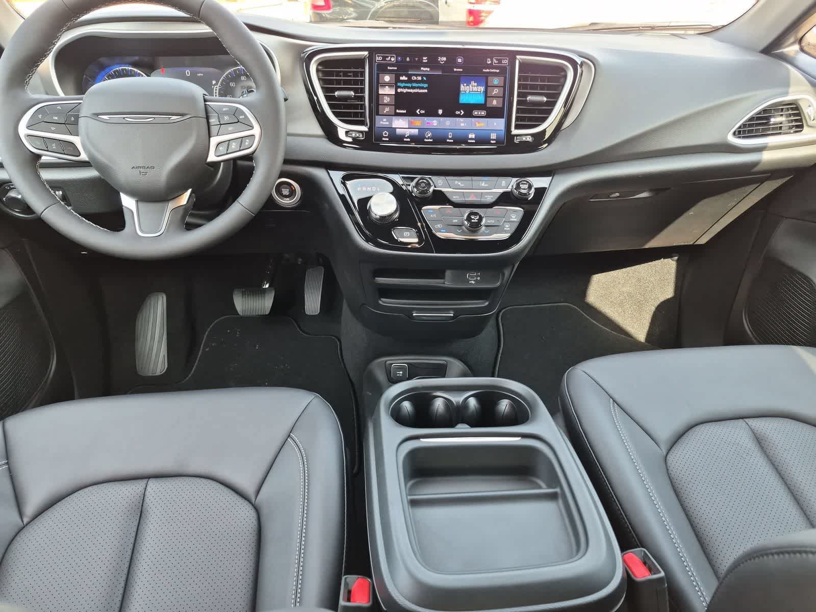 New 2027 Chrysler Pacifica LX FWD image 14