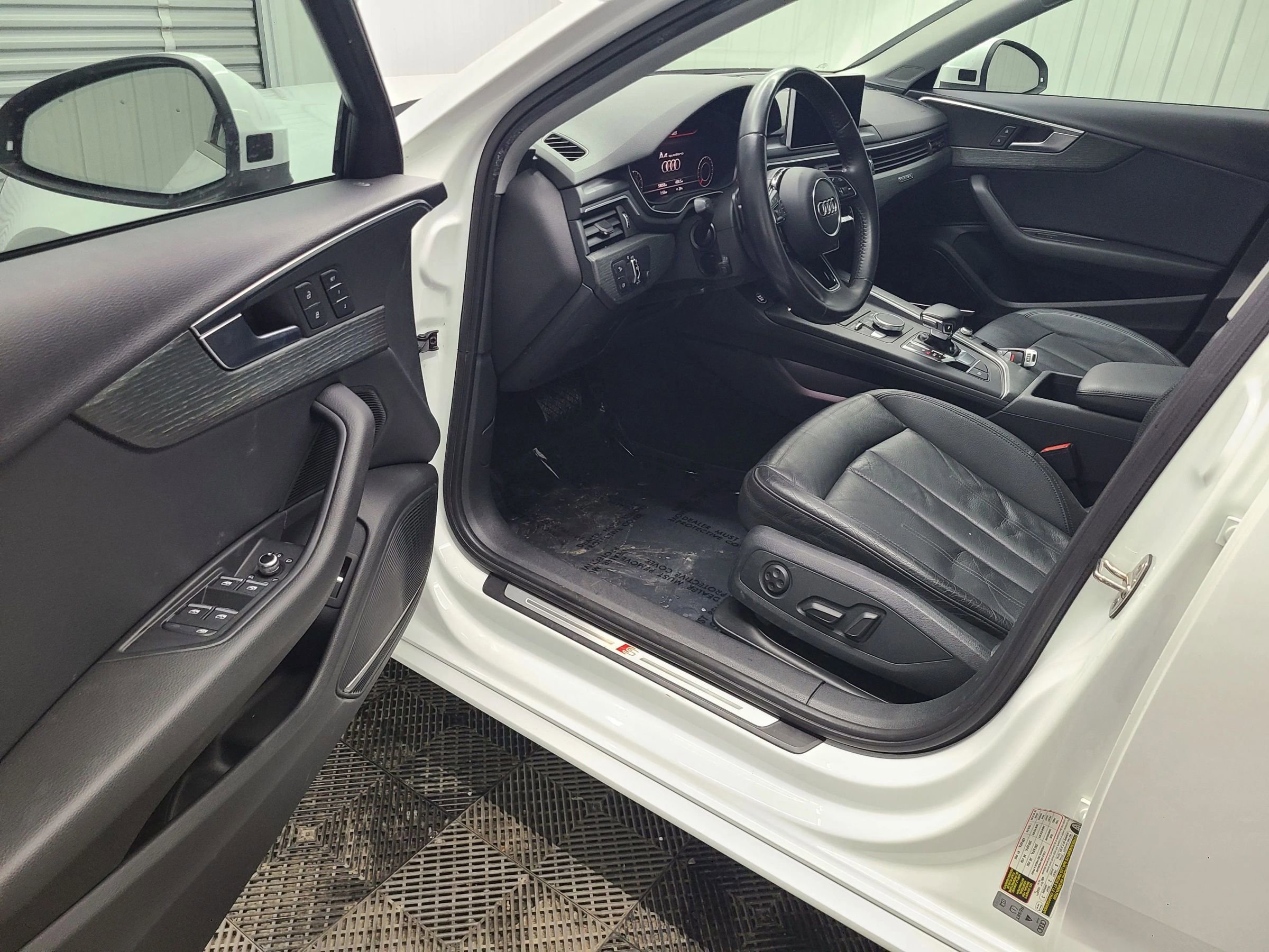 Used 2017 Audi A4 2.0T Premium Plus w/ Premium Plus Package image 20