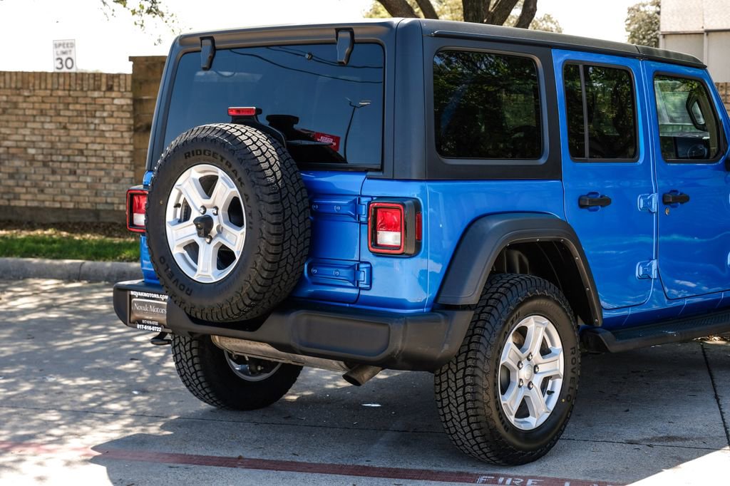 Used 2022 Jeep Wrangler Unlimited Sport image 16