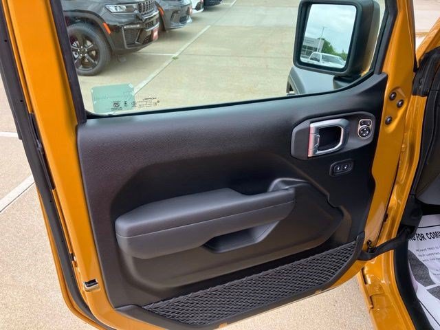 New 2026 Jeep Wrangler Unlimited Sport AWD/4WD image 9