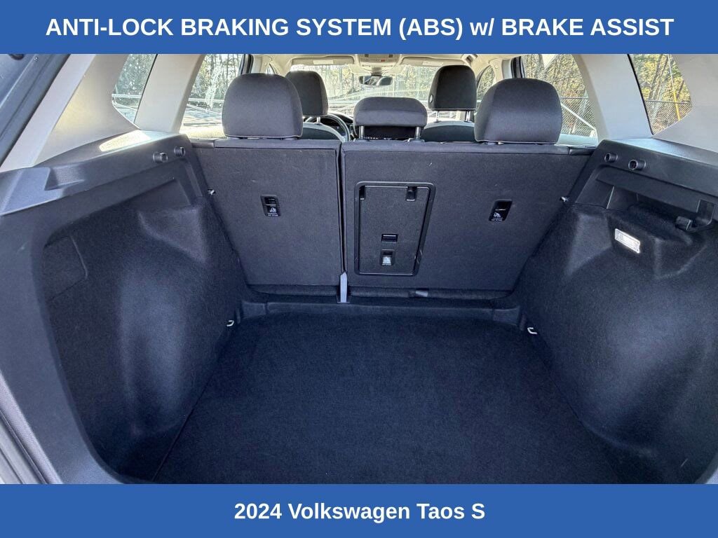 Used 2024 Volkswagen Taos S image 10