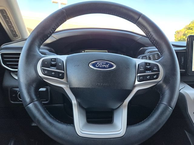 Certified 2024 Ford Explorer XLT w/ Equipment Group 202A AWD/4WD image 15