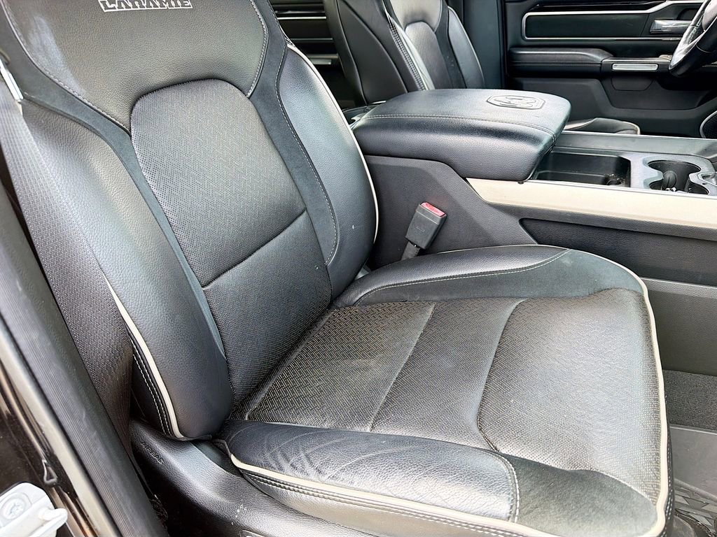 Used 2019 RAM 1500 Laramie w/ Sport Appearance Package image 31