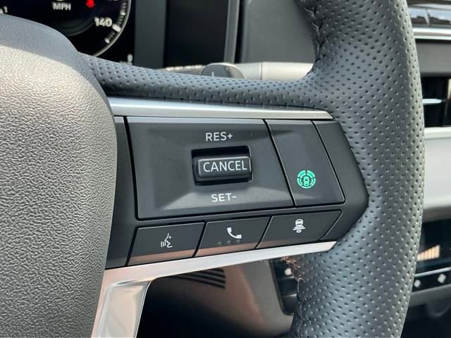 New 2025 Mitsubishi Outlander SE image 14