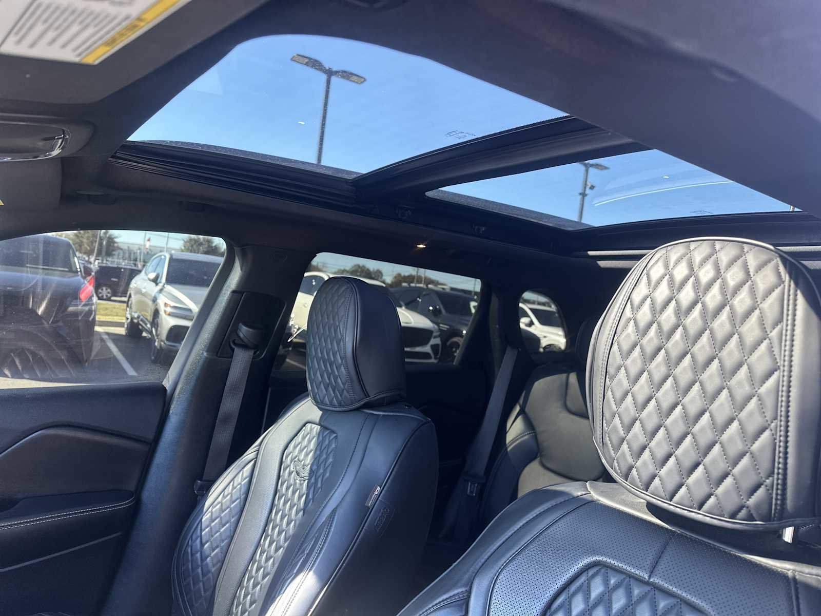 Used 2021 Jeep Cherokee Latitude Lux 80th Anniv w/ Quick Order Package 26U 80TH image 24