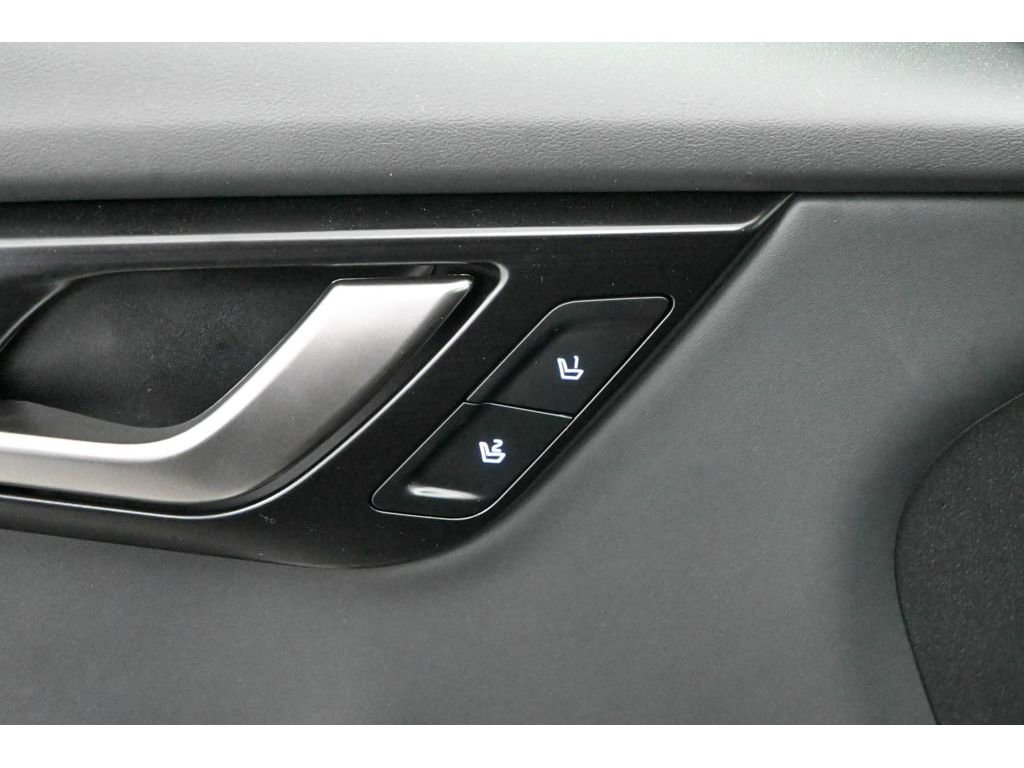 New 2025 Kia EV6 Wind image 16