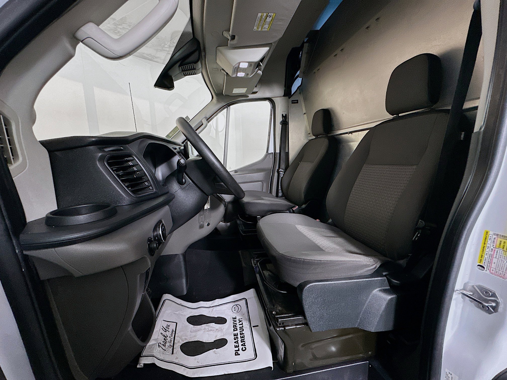 Used 2022 Ford Transit 150 Medium Roof image 12