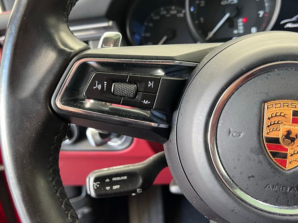 Certified 2022 Porsche Macan GTS image 8