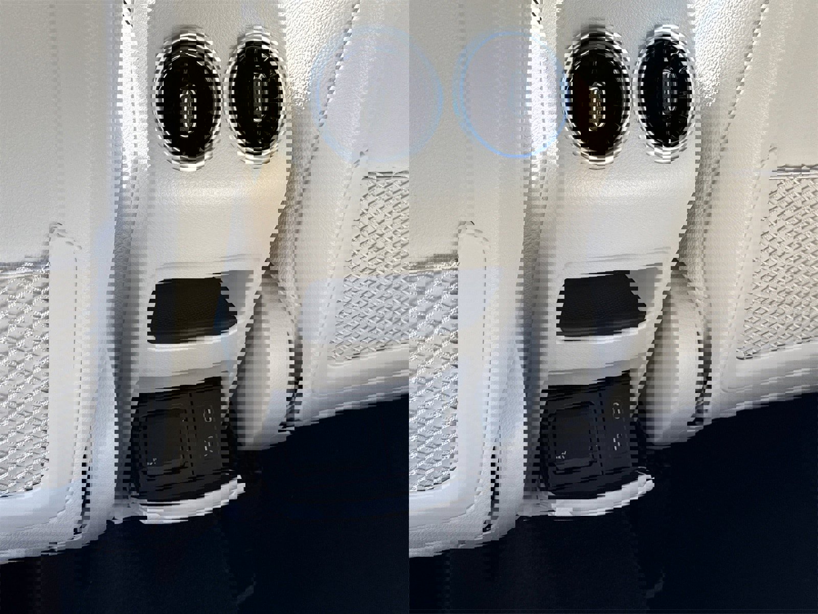 New 2026 Mercedes-Benz GLA 250 image 13