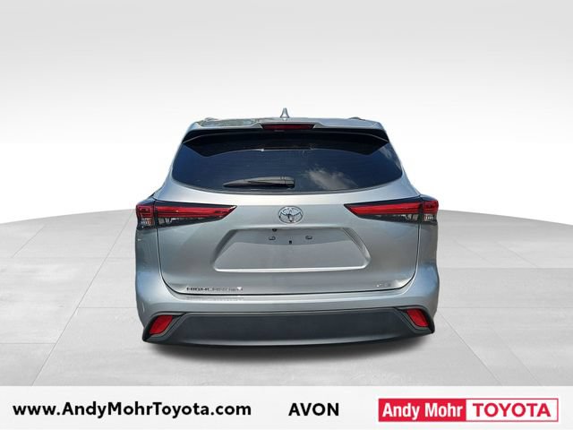 Used 2022 Toyota Highlander XLE FWD image 6