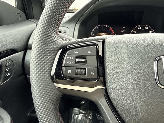 Used 2025 Honda Ridgeline Black Edition image 25