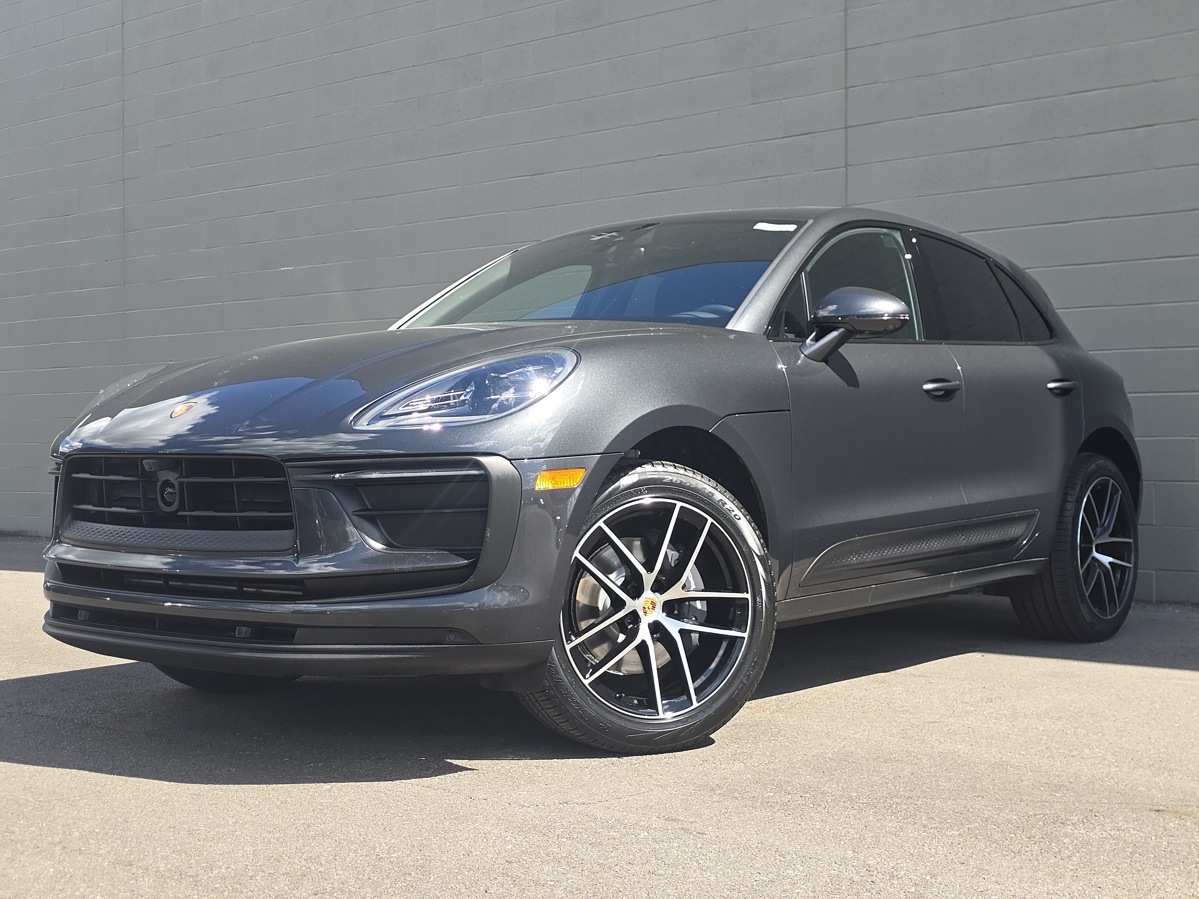 New 2026 Porsche Macan AWD/4WD image 1