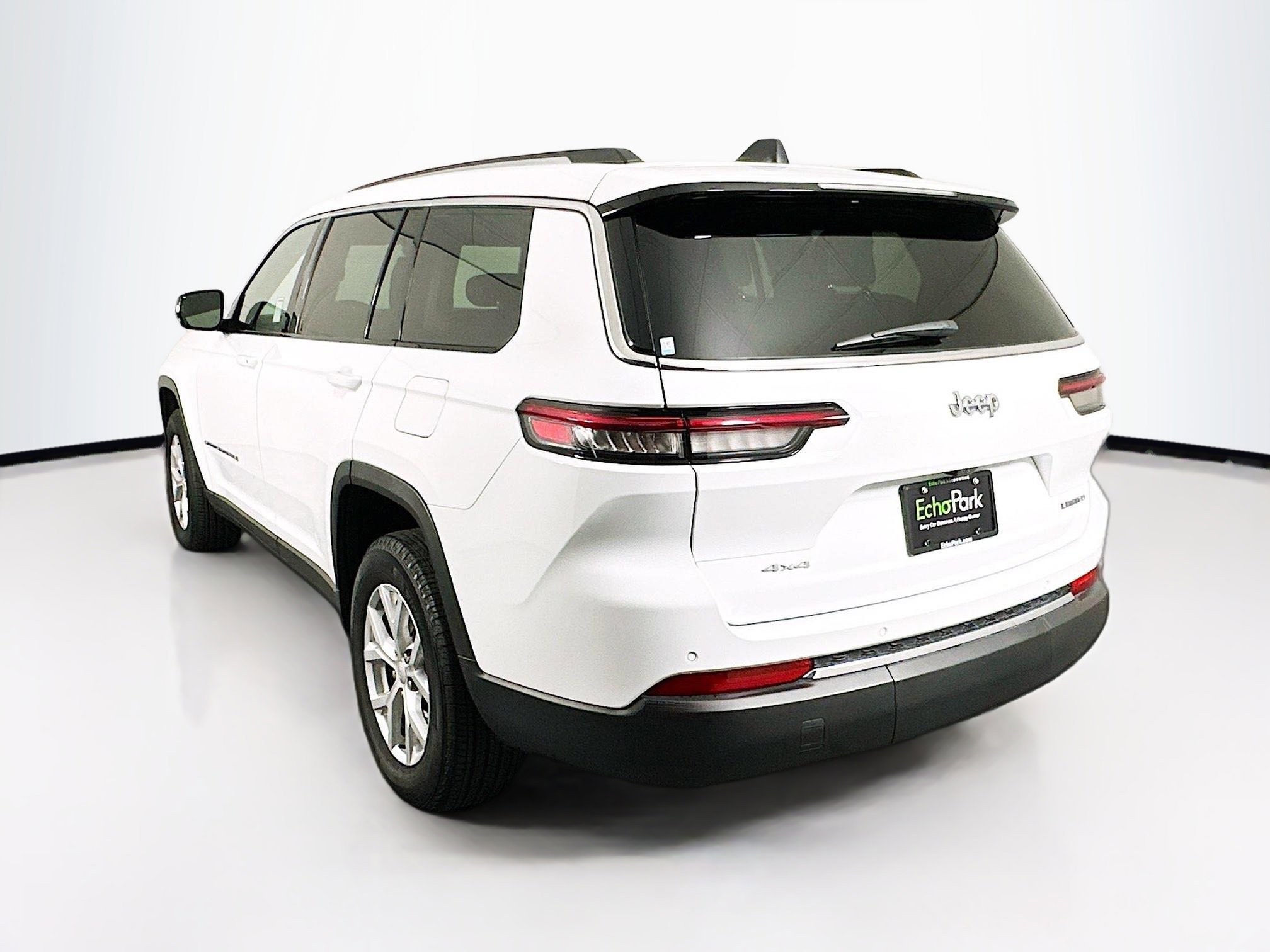 Used 2023 Jeep Grand Cherokee L Limited w/ Trailer Tow Group (B) image 5