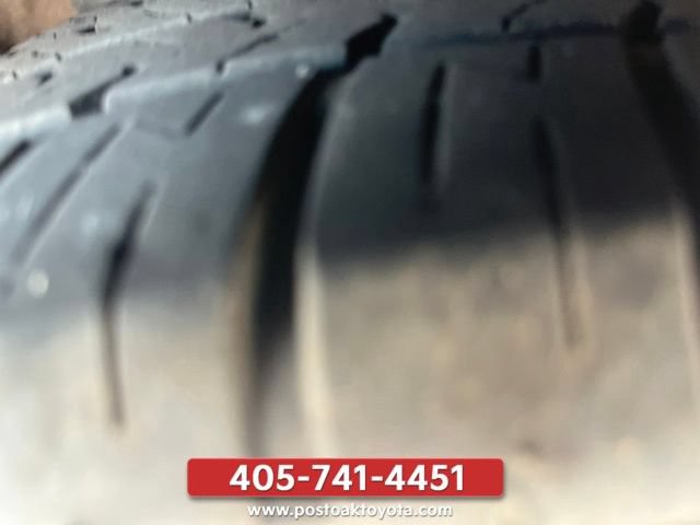 Used 2025 Toyota Corolla LE FWD image 31
