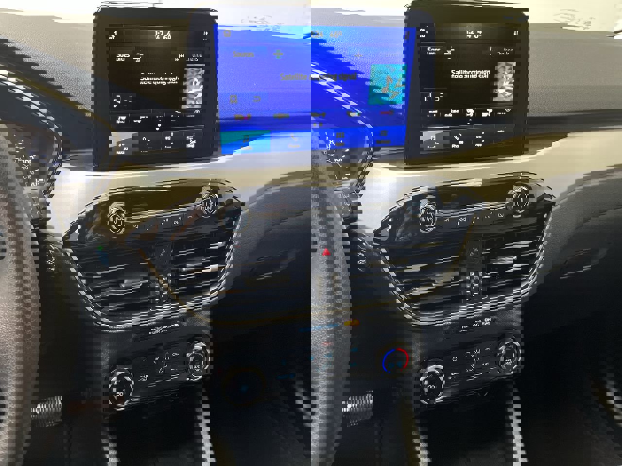 Certified 2021 Ford Escape SE image 15