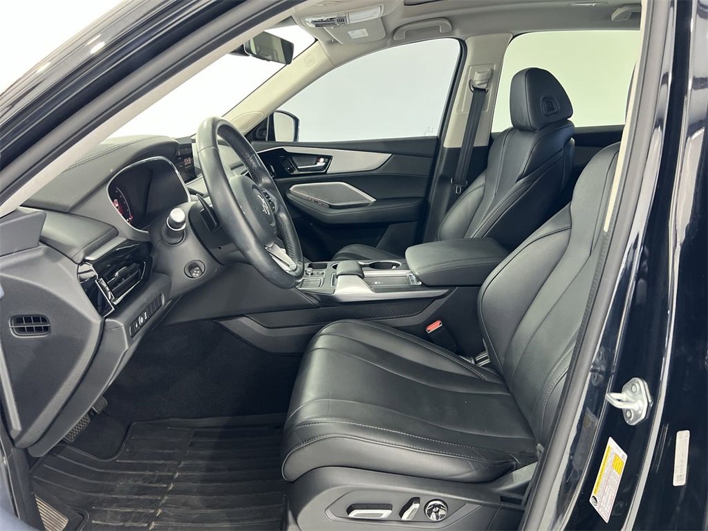 Used 2023 Acura MDX SH-AWD image 19