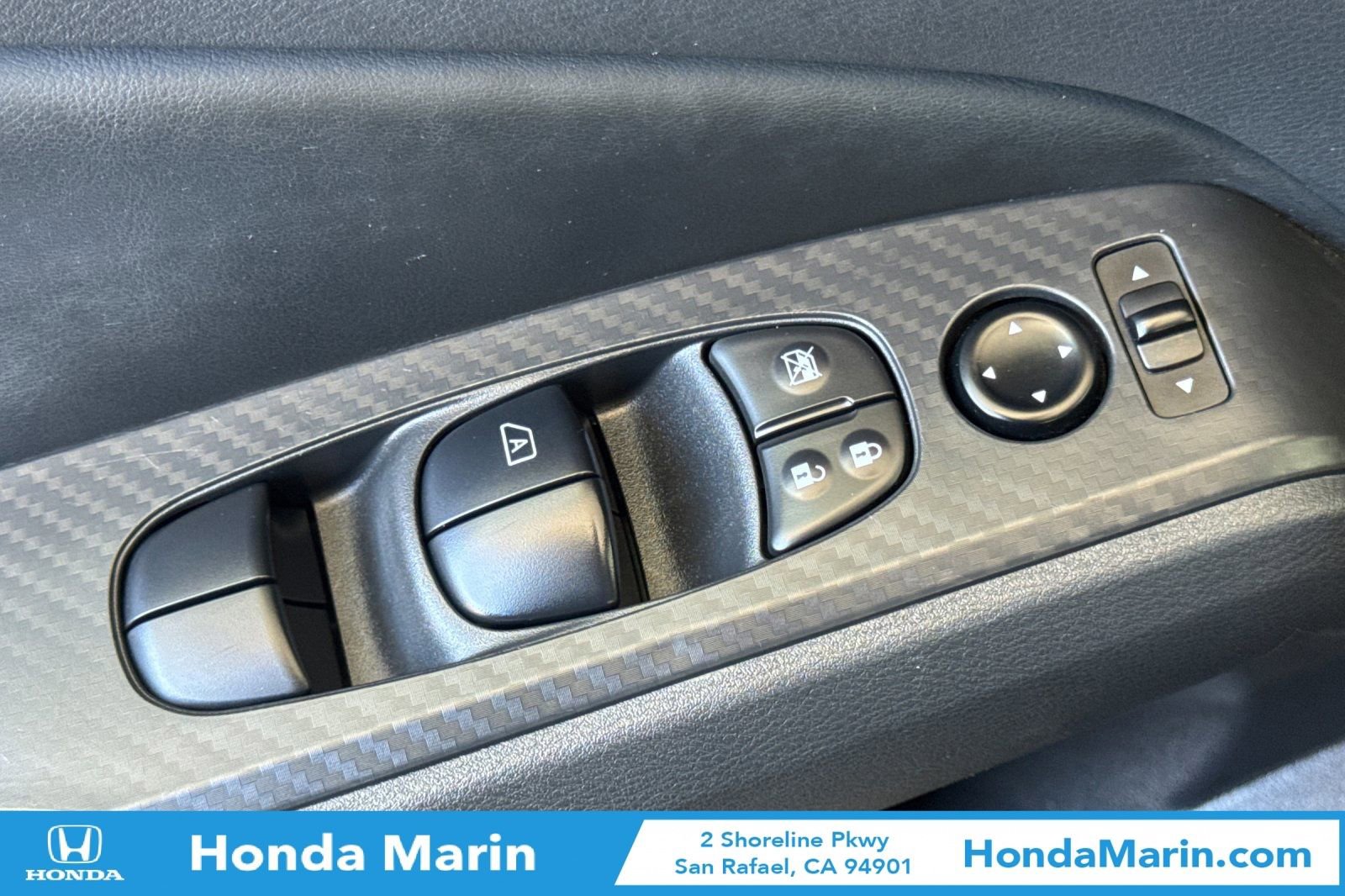 Used 2025 Nissan Altima 2.5 SV FWD image 14