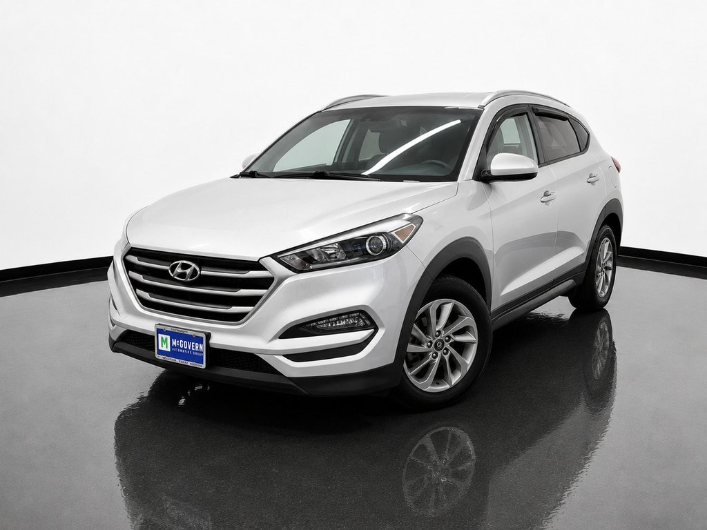 Used 2017 Hyundai Tucson SE w/ SE Popular Package 02