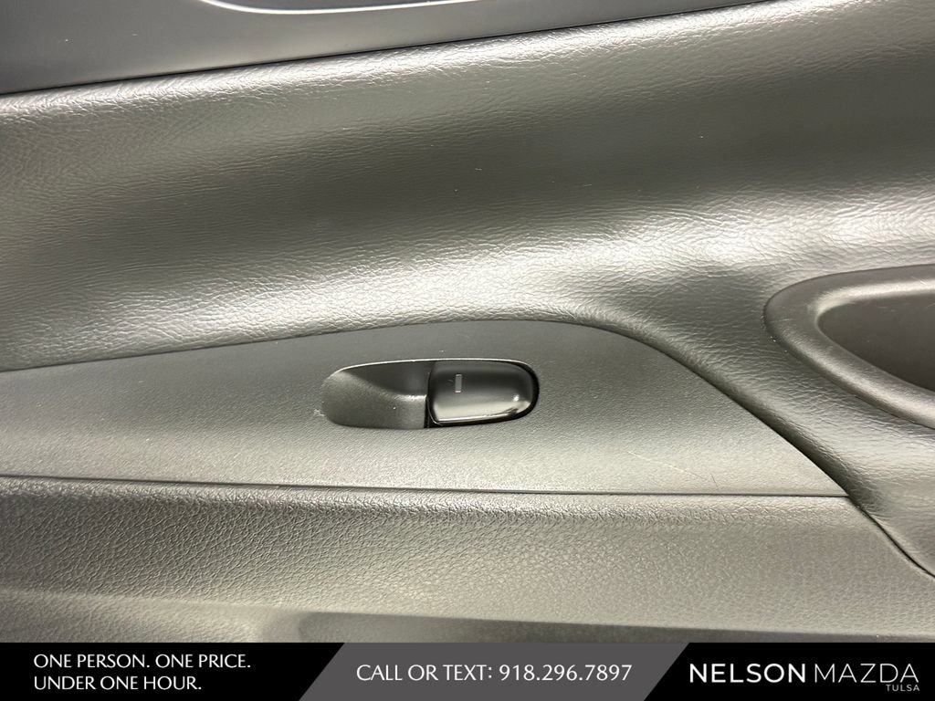 Used 2018 Nissan Altima 2.5 SR w/ SR Midnight Edition FWD image 41