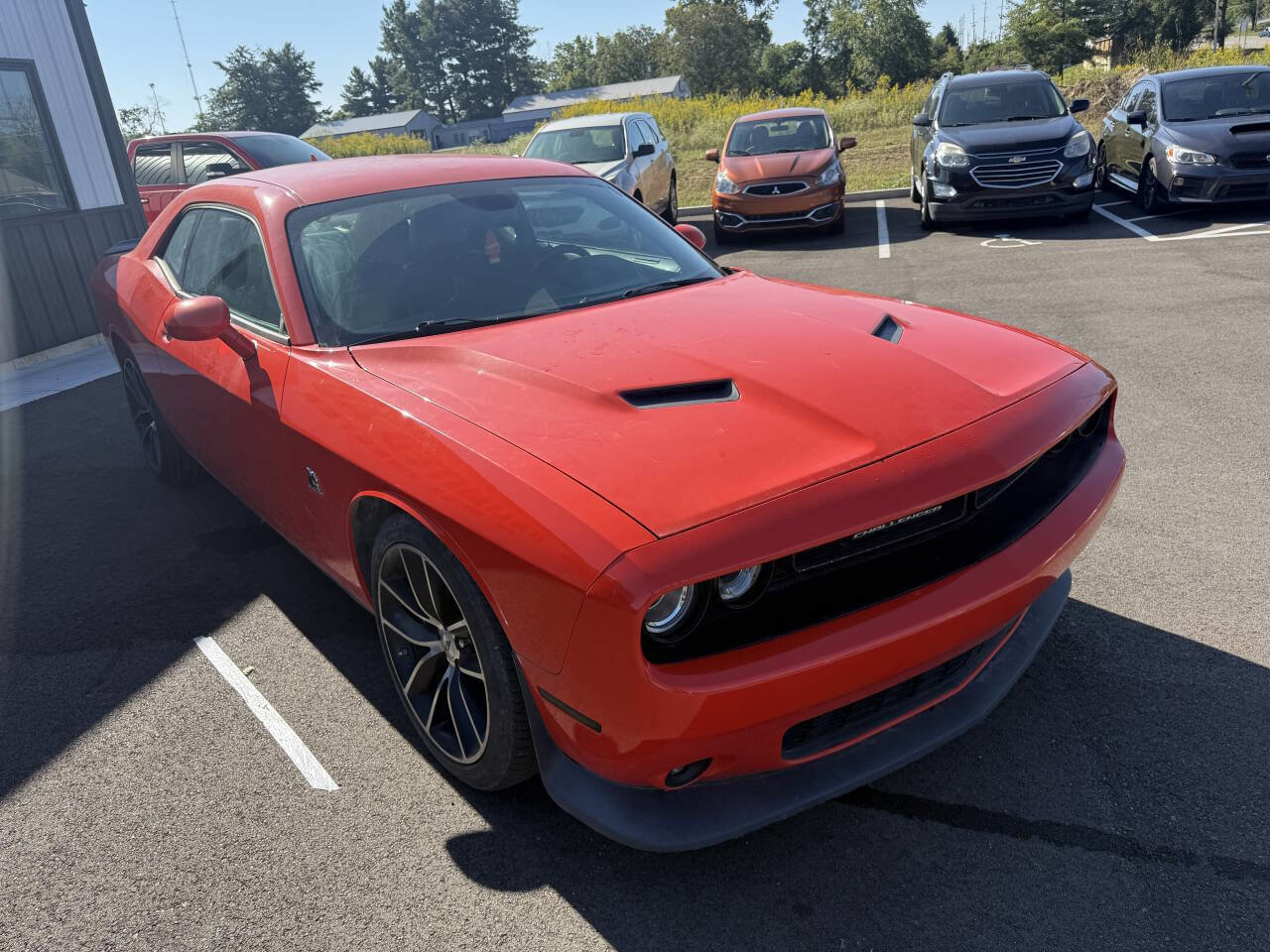 Used 2017 Dodge Challenger R/T Scat Pack w/ Leather Interior Group image 4
