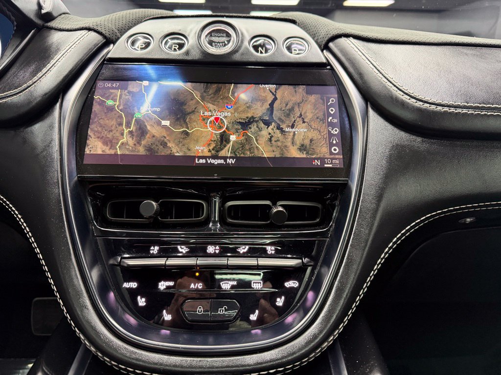 Used 2021 Aston Martin DBX AWD/4WD image 22