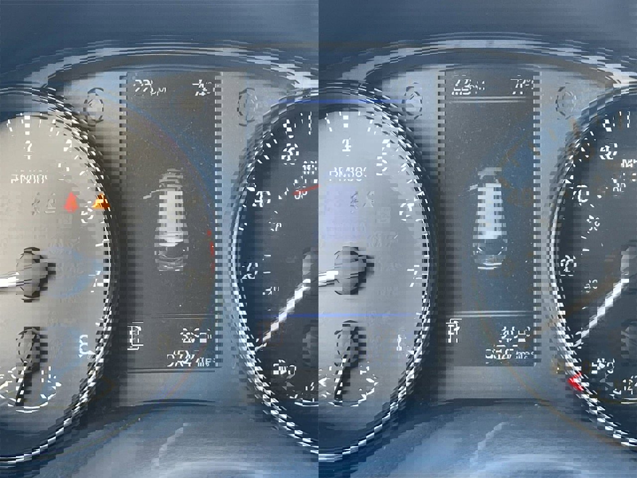 Used 2020 Nissan Rogue S image 30