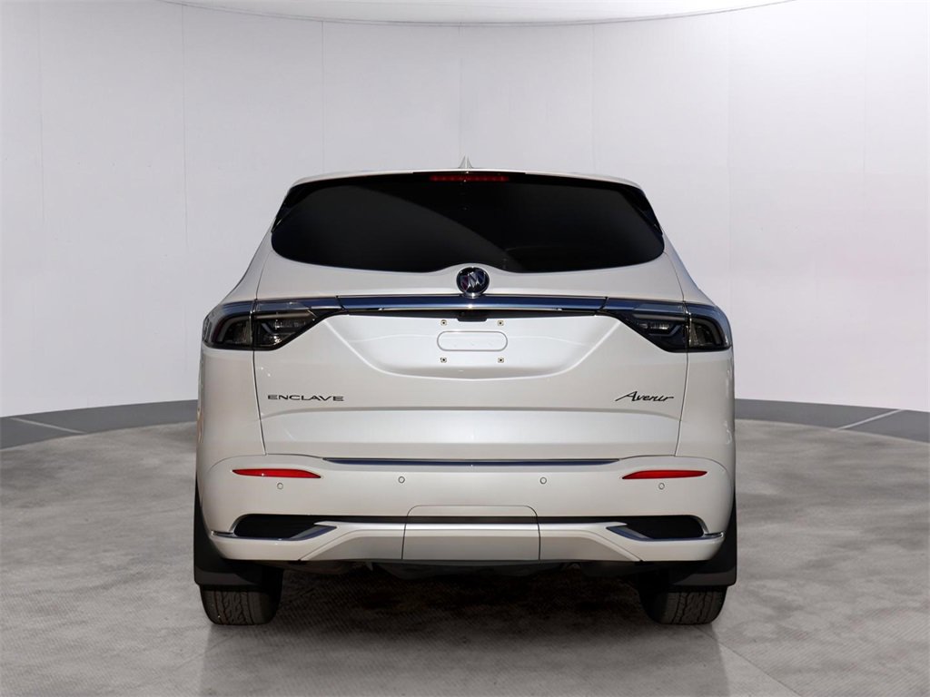 Used 2023 Buick Enclave Avenir w/ Avenir Technology Package image 6