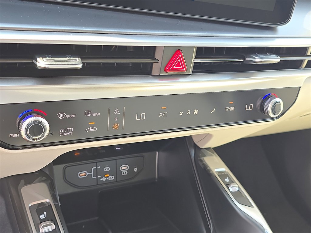 New 2026 Kia Sorento S w/ S Panoramic Sunroof Package image 26